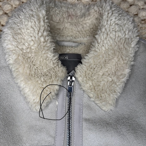 ASOS Women's Cream Shearling Jacket - Picture 3 of 13